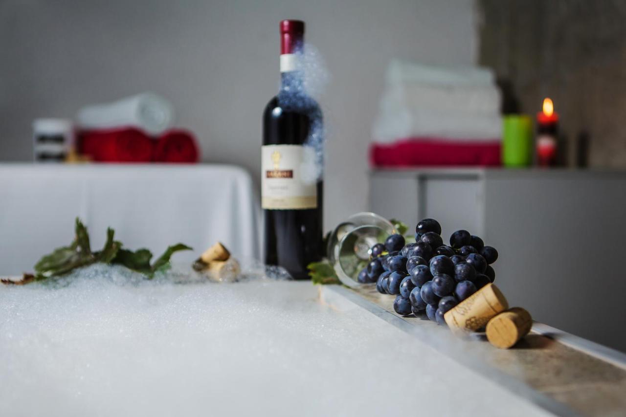 Degustarium Hotel Tbilisi ภายนอก รูปภาพ